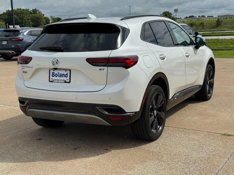 Buick Envision Vehicle Image 03