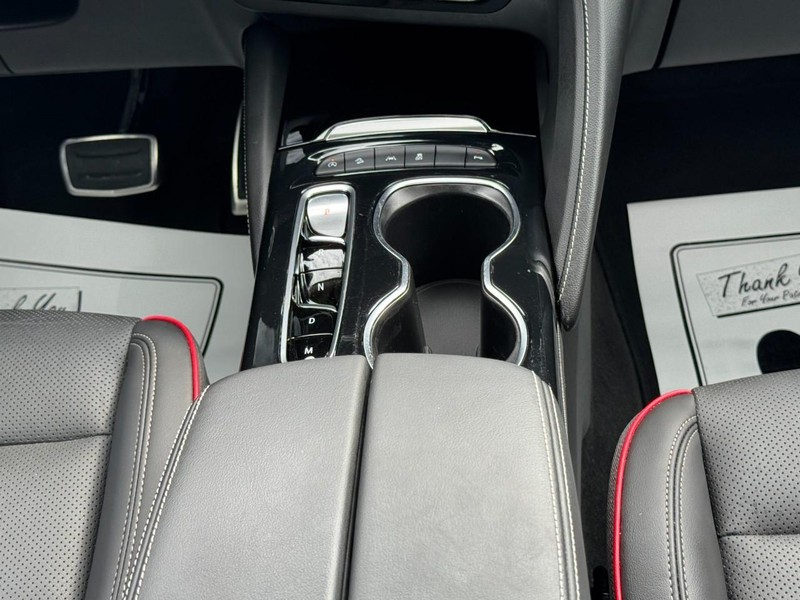 Buick Envision Vehicle Image 14