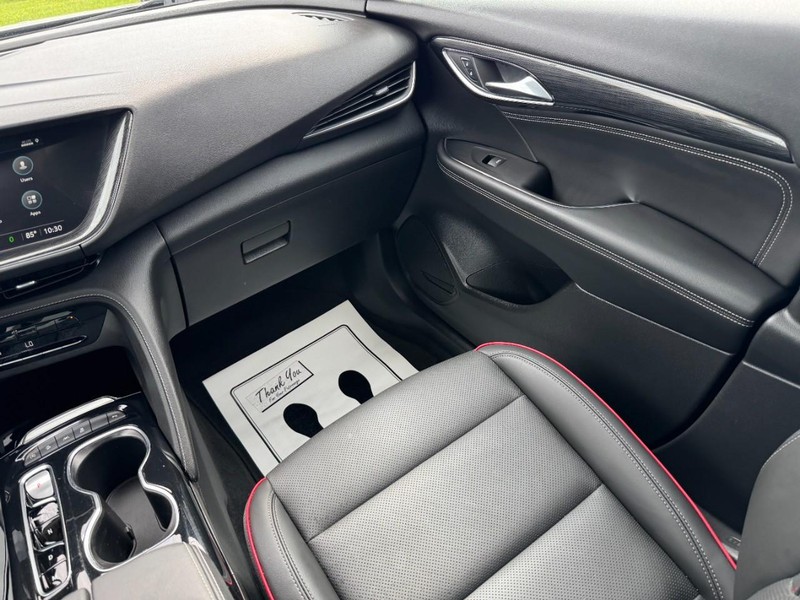 Buick Envision Vehicle Image 15