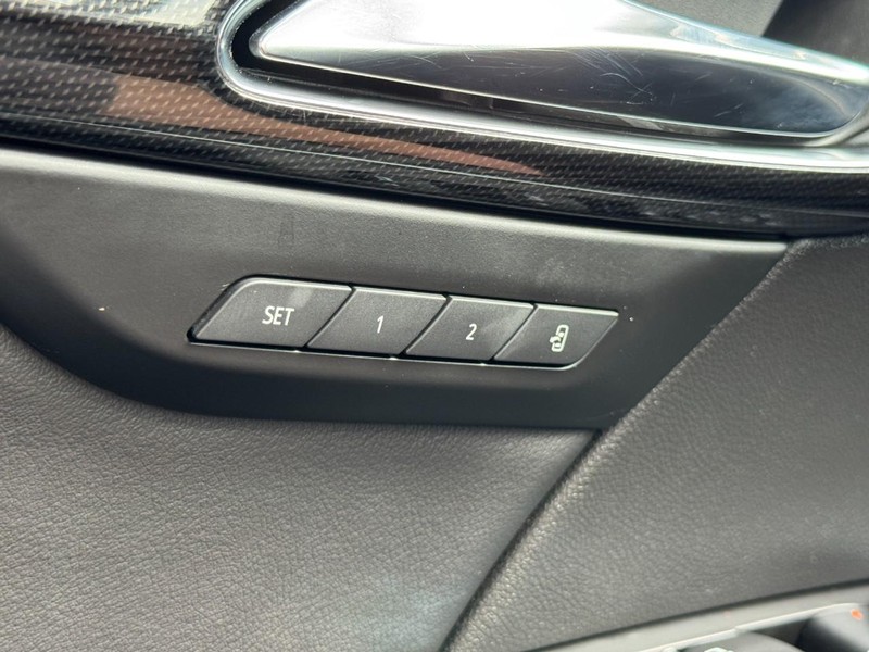 Buick Envision Vehicle Image 16
