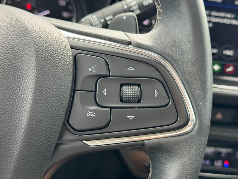 Buick Envision Vehicle Image 18