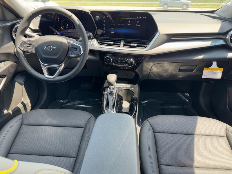 Chevrolet Trax Vehicle Image 06