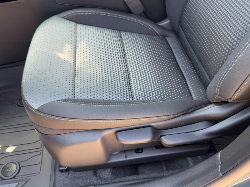 Chevrolet Trax Vehicle Image 15