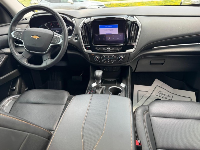Chevrolet Traverse Vehicle Full-screen Gallery Image 11