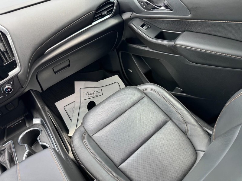 Chevrolet Traverse Vehicle Full-screen Gallery Image 15