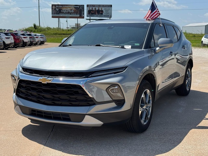 Chevrolet Blazer Vehicle Full-screen Gallery Image 08
