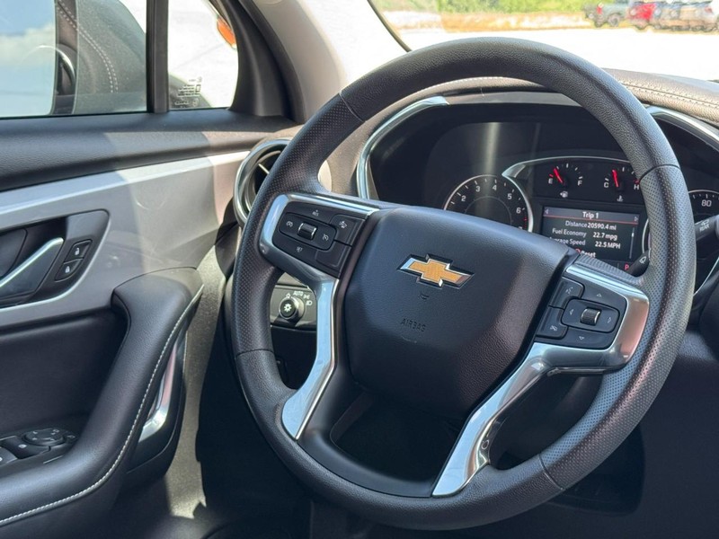 Chevrolet Blazer Vehicle Full-screen Gallery Image 12