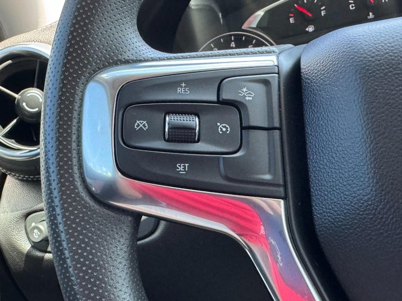 Chevrolet Blazer Vehicle Full-screen Gallery Image 16