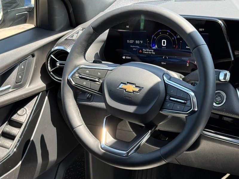 Chevrolet Equinox Vehicle Image 07