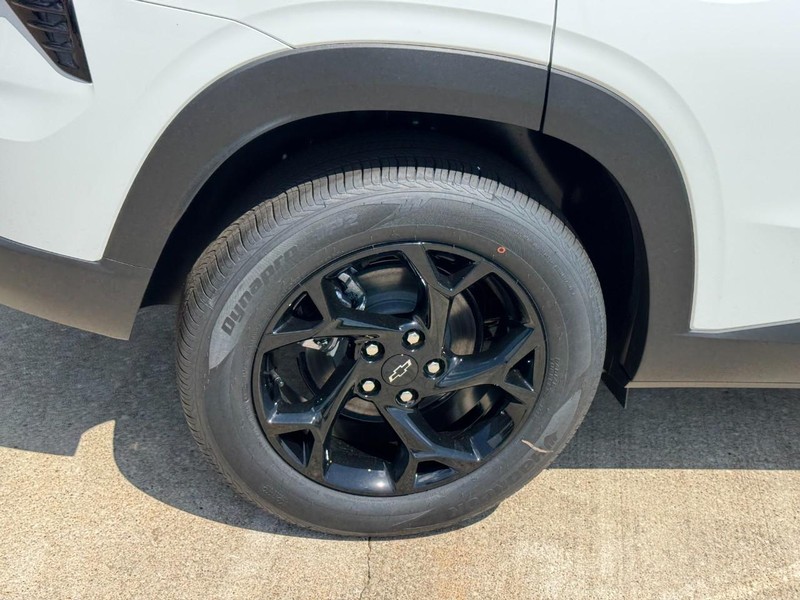 Chevrolet Trax Vehicle Image 04