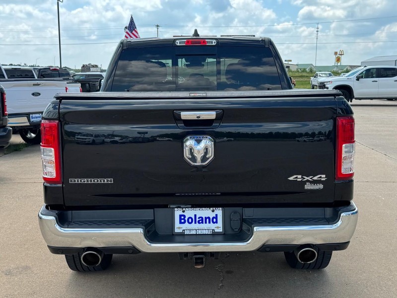 Ram 1500 Vehicle Image 04