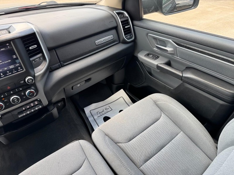 Ram 1500 Vehicle Image 15