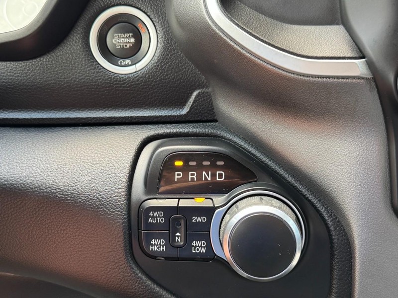 Ram 1500 Vehicle Image 19
