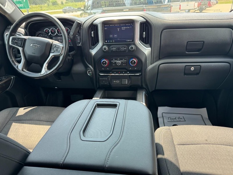 Chevrolet Silverado 1500 Vehicle Image 11