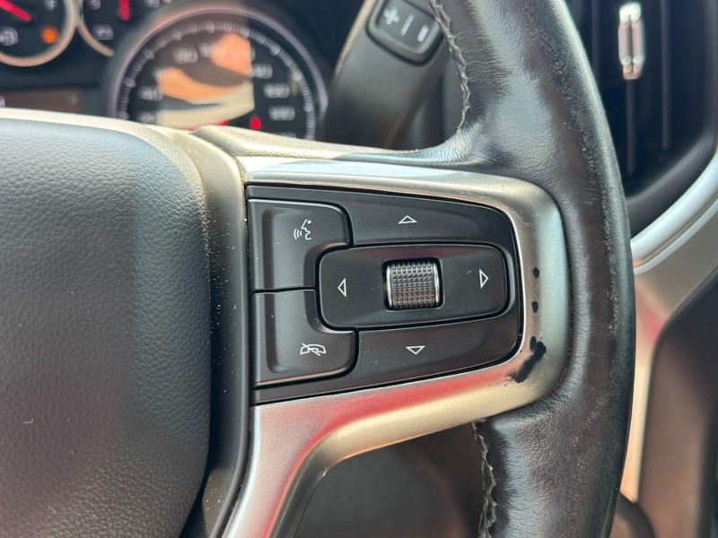 Chevrolet Silverado 1500 Vehicle Image 17
