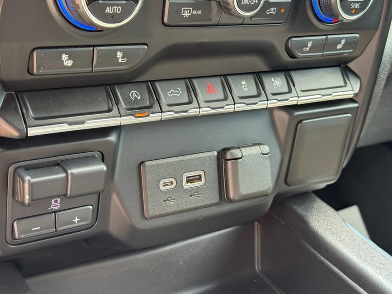 Chevrolet Silverado 1500 Vehicle Image 19