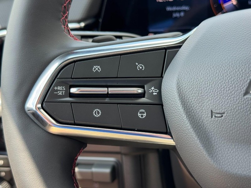 Chevrolet Tahoe Vehicle Image 12