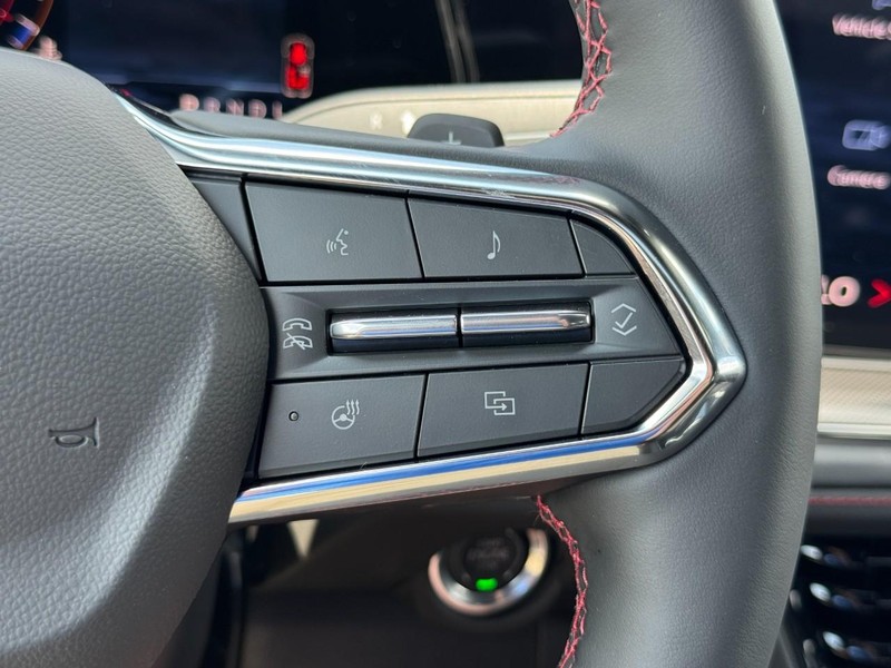 Chevrolet Tahoe Vehicle Image 13