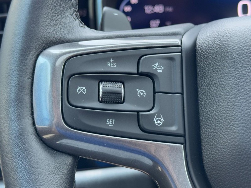 Chevrolet Silverado 1500 Vehicle Image 17