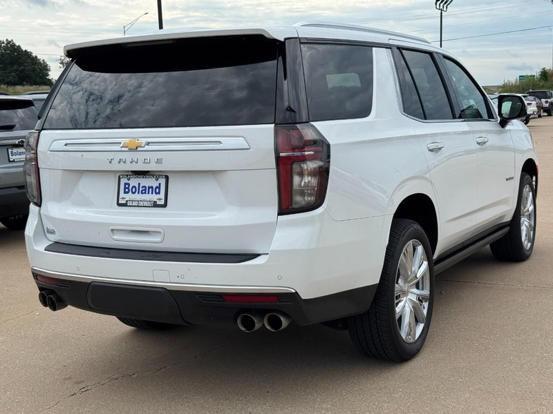 Chevrolet Tahoe Vehicle Image 03