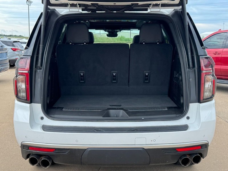 Chevrolet Tahoe Vehicle Image 05