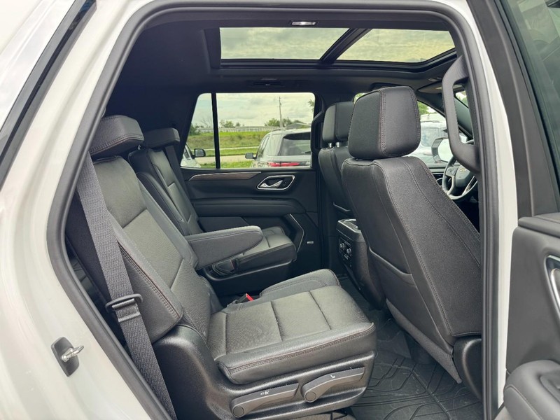 Chevrolet Tahoe Vehicle Image 10