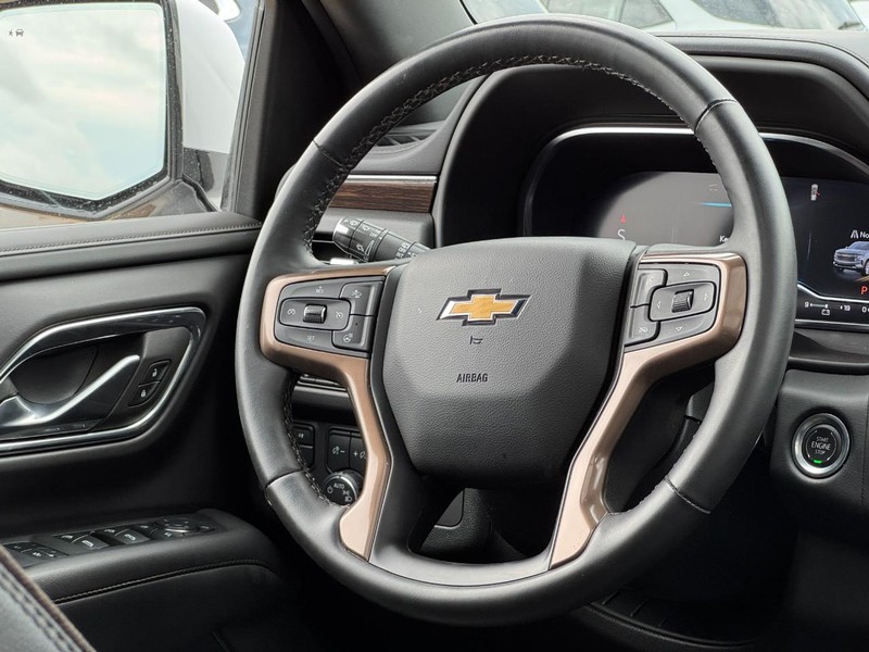 Chevrolet Tahoe Vehicle Image 13