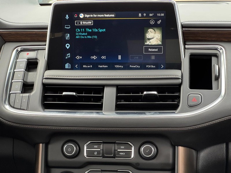 Chevrolet Tahoe Vehicle Image 14