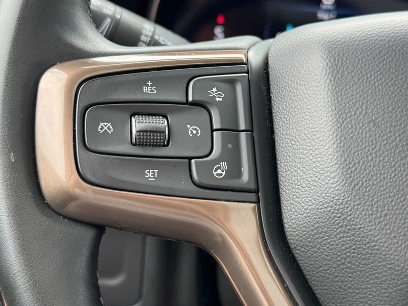 Chevrolet Tahoe Vehicle Image 17