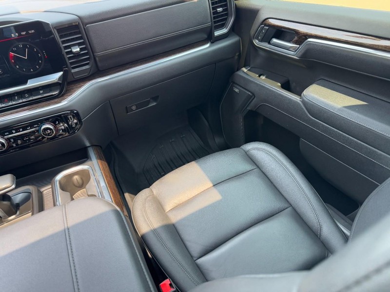 GMC Sierra 1500 Vehicle Image 15