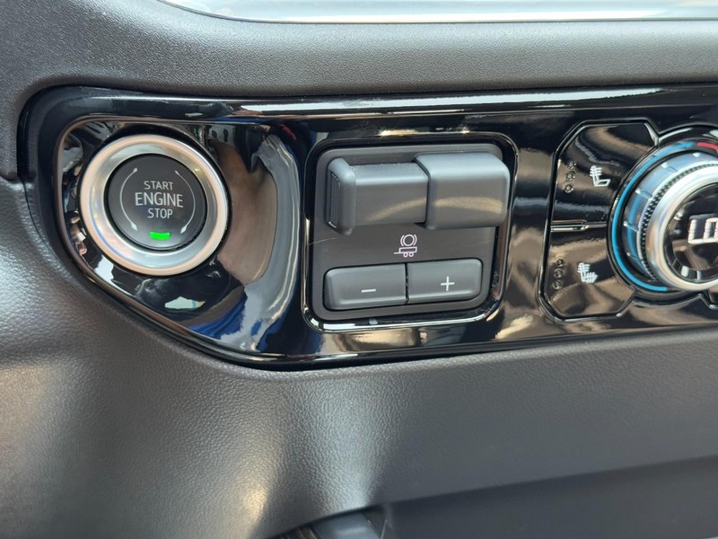 GMC Sierra 1500 Vehicle Image 19