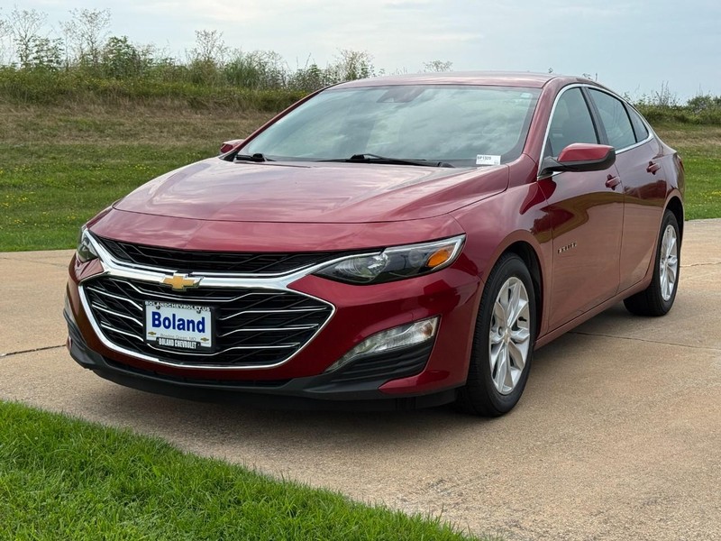 Chevrolet Malibu Vehicle Image 08