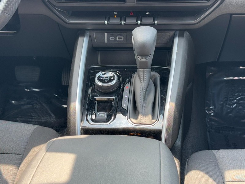 Chevrolet Colorado Vehicle Image 14