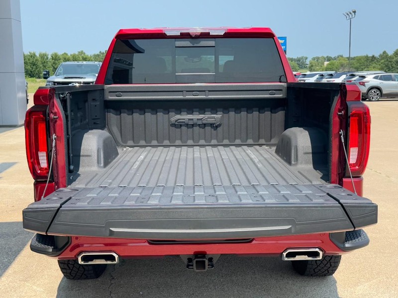 GMC Sierra 1500 Vehicle Image 05