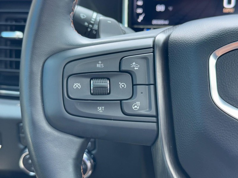 GMC Sierra 1500 Vehicle Image 17