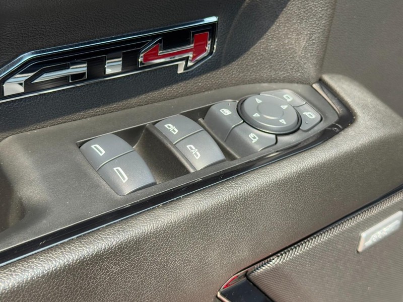 GMC Sierra 1500 Vehicle Image 22