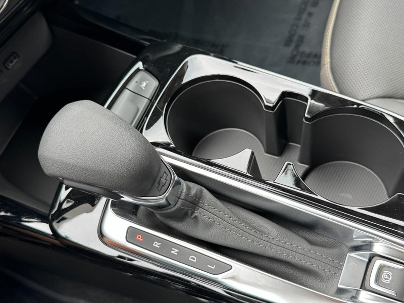 Chevrolet Trax Vehicle Image 12