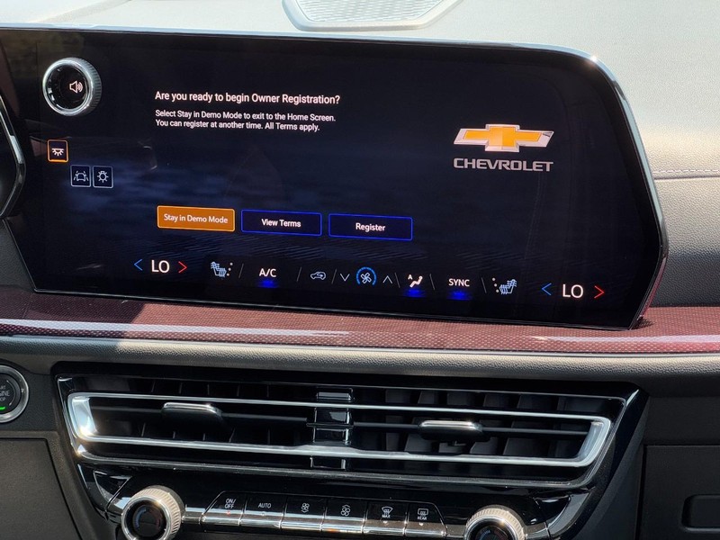 Chevrolet Traverse Vehicle Image 09