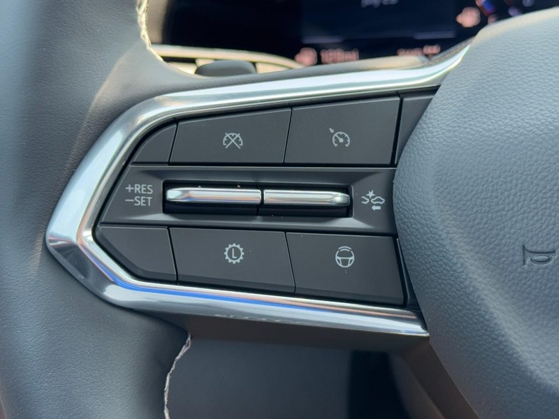 Chevrolet Traverse Vehicle Image 11