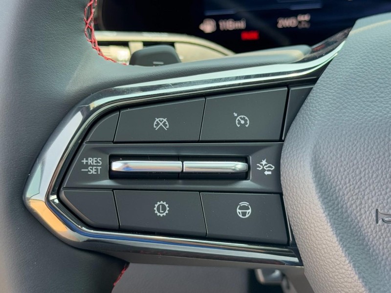 Chevrolet Traverse Vehicle Image 11