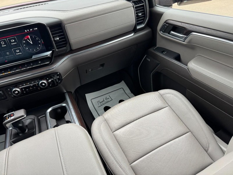 GMC Sierra 1500 Vehicle Image 15