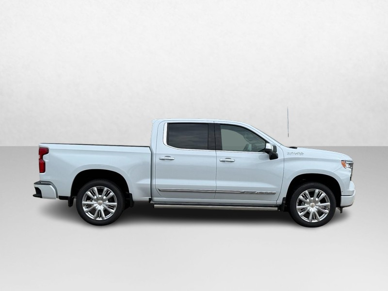 Chevrolet Silverado 1500 Vehicle Image 02