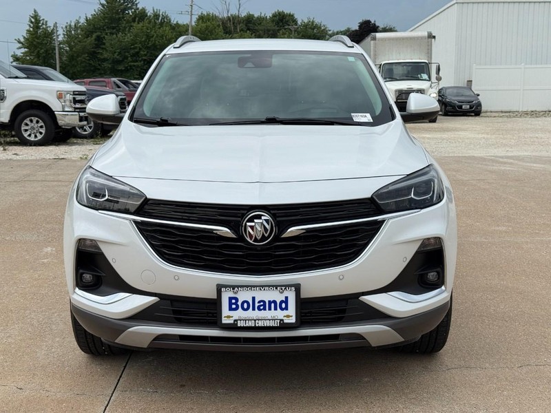 Buick Encore GX Vehicle Full-screen Gallery Image 09