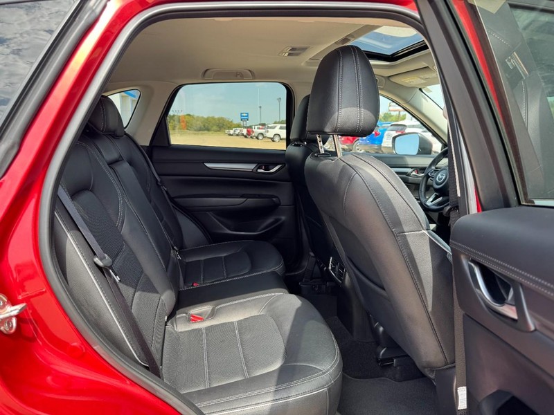 Mazda CX-5 Vehicle Image 10