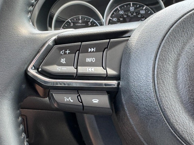 Mazda CX-5 Vehicle Image 16