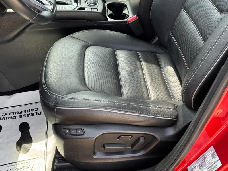 Mazda CX-5 Vehicle Image 24