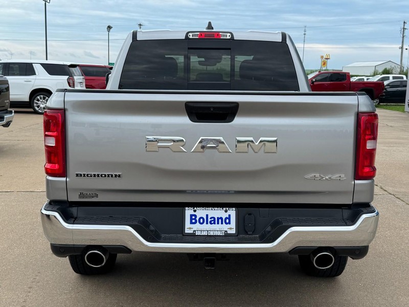 Ram 1500 Vehicle Image 04