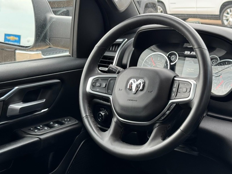 Ram 1500 Vehicle Image 12