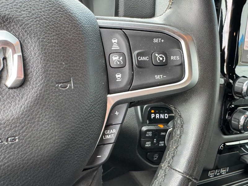 Ram 1500 Vehicle Image 17