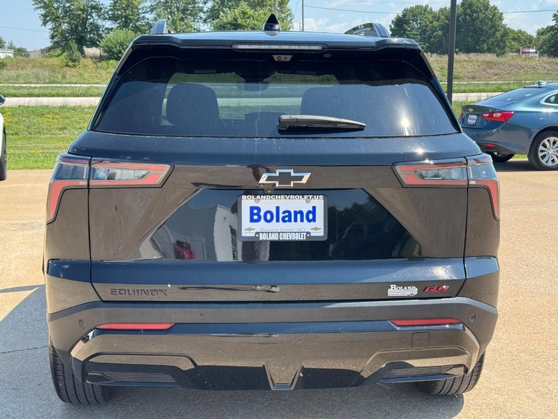 Chevrolet Equinox Vehicle Image 04